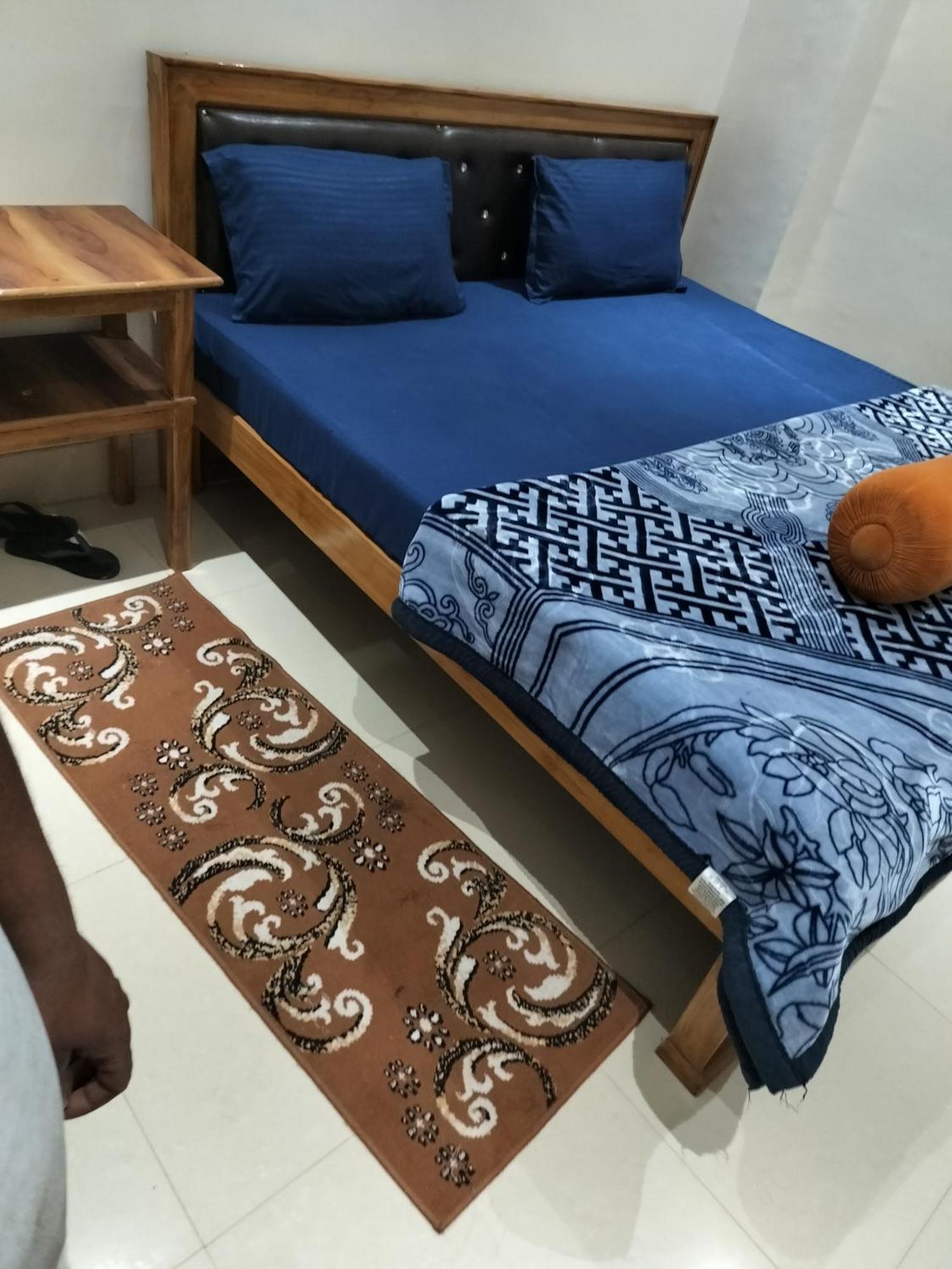 Hotel Chandrasha Villa Ayodhya Dham Ram Mandir 600 Meter Екстериор снимка